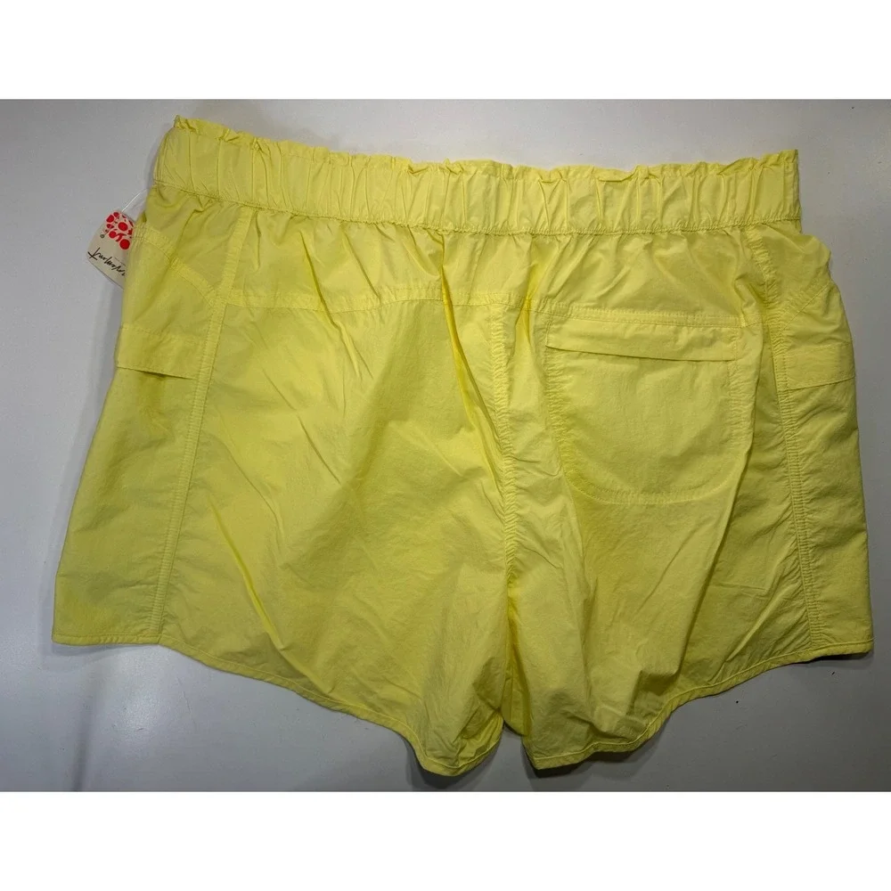 Free People Movement In the‎ Wild Outdoor Lightweight Shorts Yellow XL NWT - Picture 2 of 9